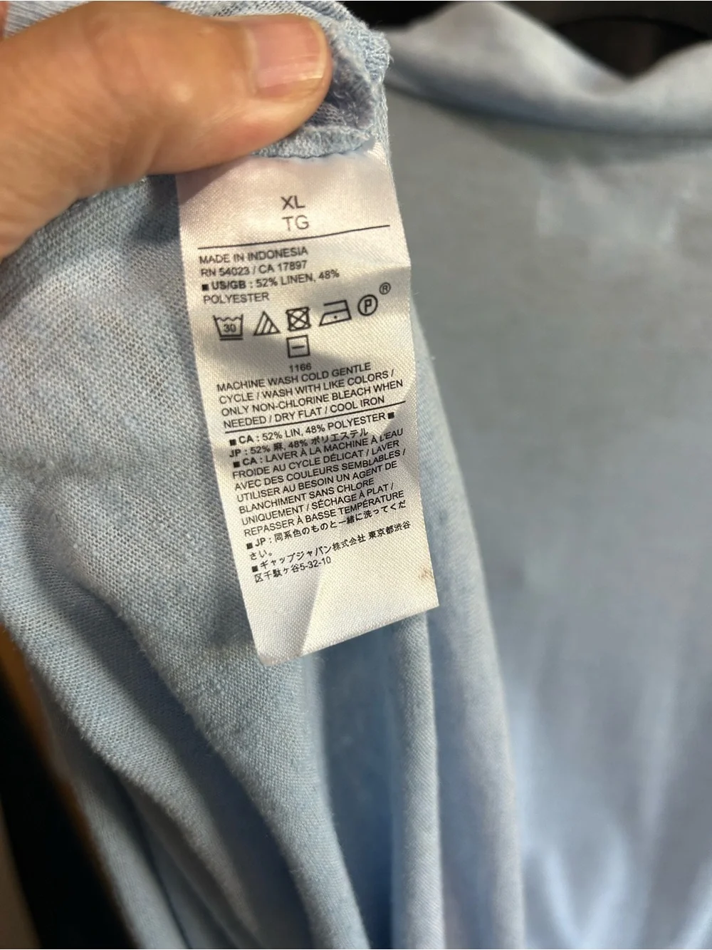Banana Republic Men's Pale Blue Polo